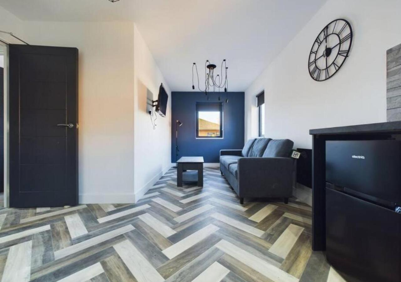 Newark House Premium Apartments With Sofa Beds - Wifi - Free Parking - Perfect For Contractors! Πήτερμπορο Εξωτερικό φωτογραφία